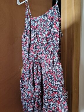 H & M JUMPER Floral Spaghetti Strap Sundress in Navy with Pink and White Flowers